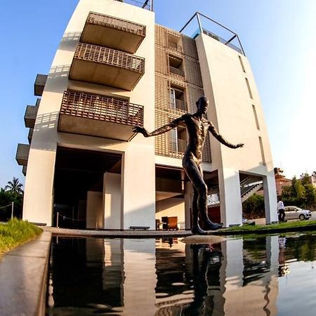 Holiday Inn & Suites Bengaluru Whitefield Exteriör bild