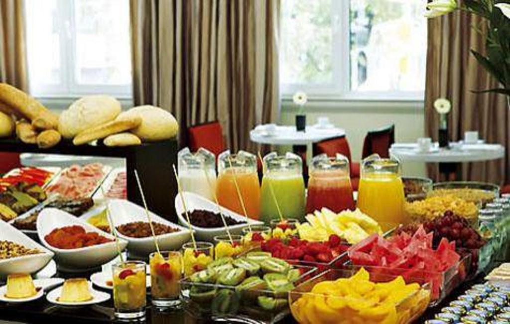 Holiday Inn & Suites Bengaluru Whitefield Exteriör bild