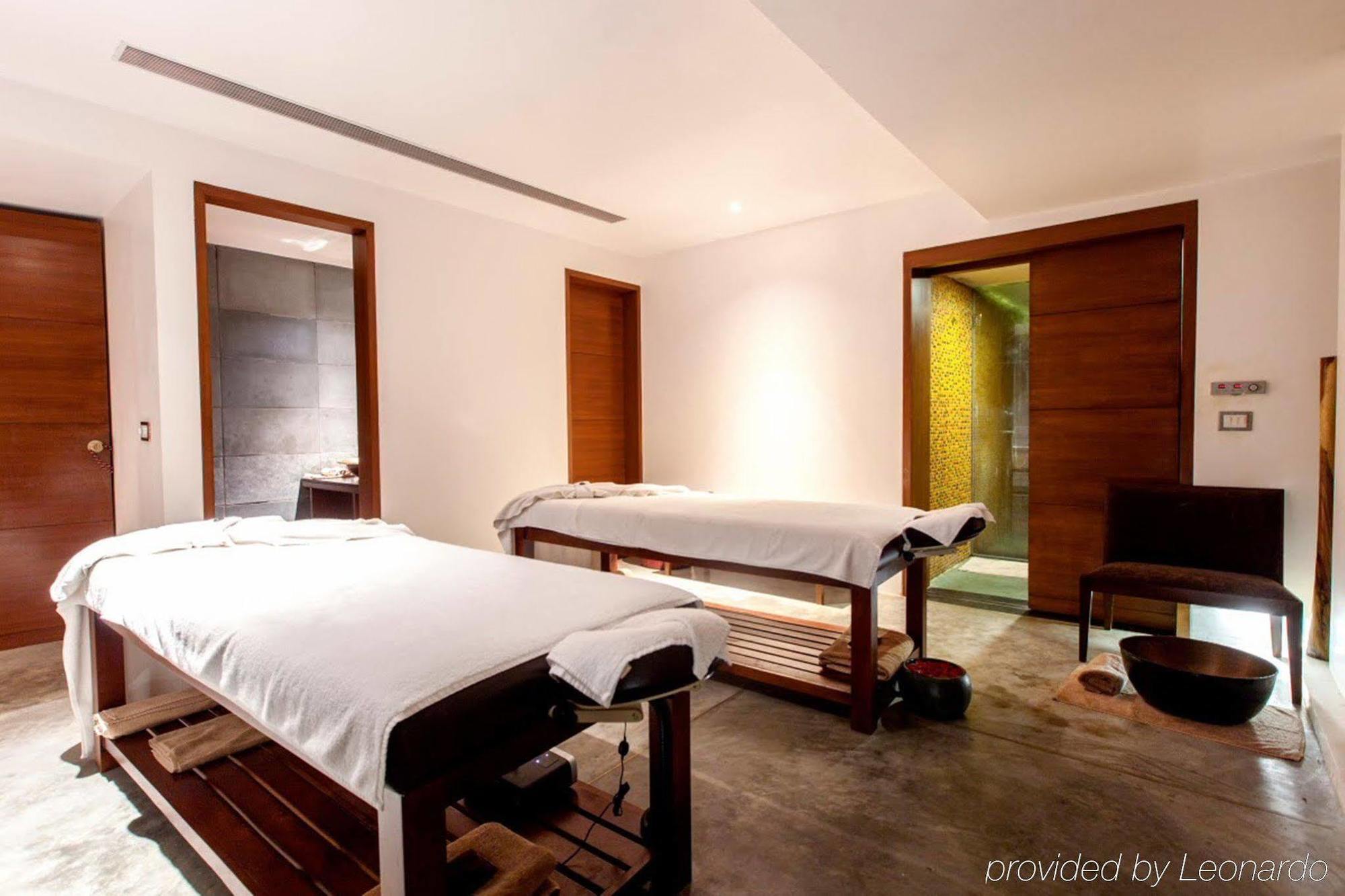 Holiday Inn & Suites Bengaluru Whitefield Exteriör bild
